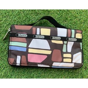 LeSportsac Travel Wallet Zip Around Passport Credit Card HANDLE PURSE CLUTCH